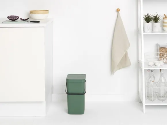 Affaldsspand m/låg sort.kon. 12 ltr