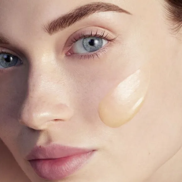 Aquasource+ Vitamin Glow Hydra-Bronze Drops