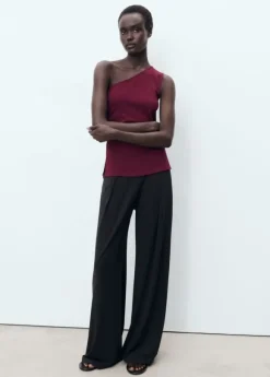 Asymmetrical draped top