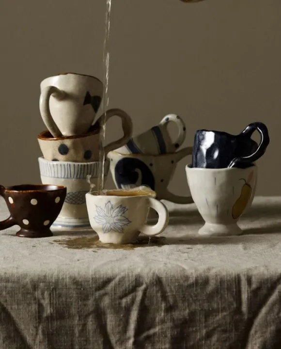 Atelier FORMA - LIRA cup w. handle