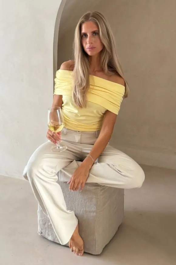 AthenaIC Top