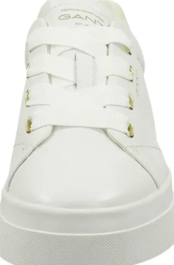 Avona Sneaker