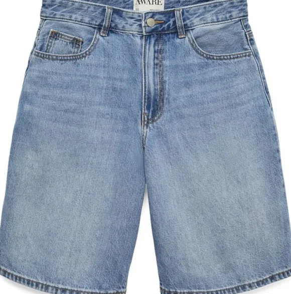 AWSAGE HR BERMUDA SHORTS