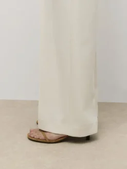 AWVANNAH HW STRAIGHT PANT