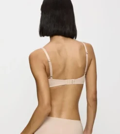 Body Make-Up Essentials WP
