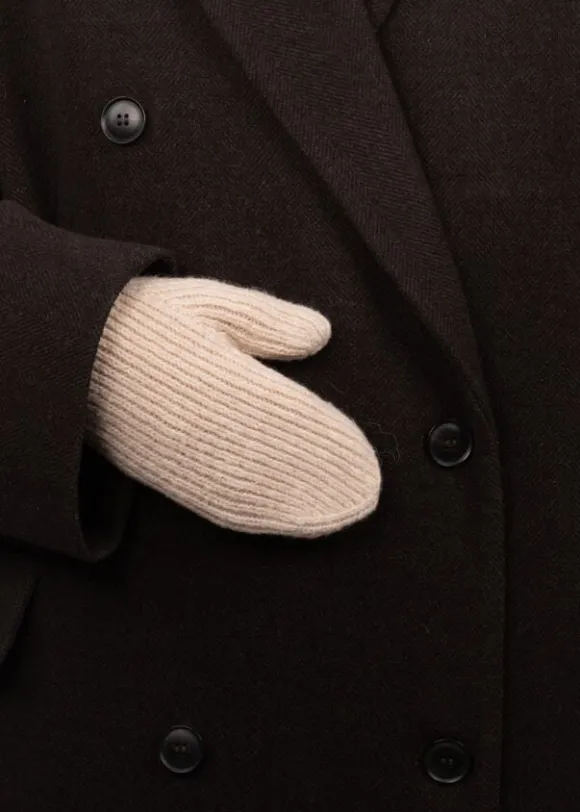 Brenda Mittens