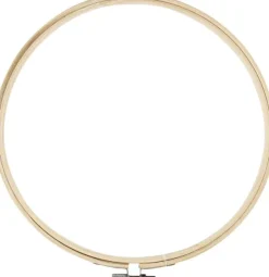 Broderiramme, diam. 20 cm.
