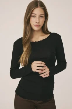 Cilla 14 Langærmede striktrøje med bølgende kant - 100% Merino uld