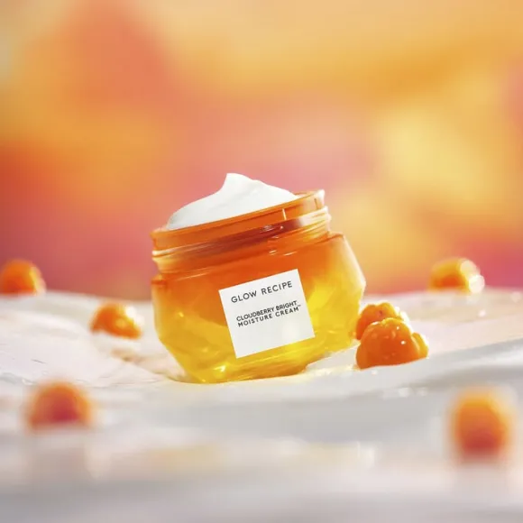 Cloudberry Bright - Återfuktande kräm