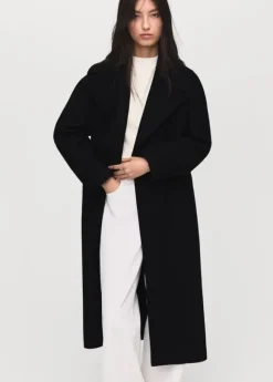 COAT. -- TRAVIATA