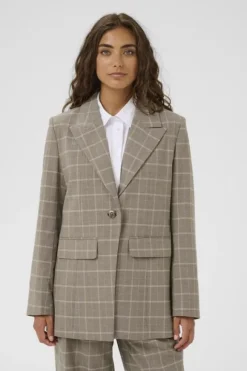 CUarlinda Blazer