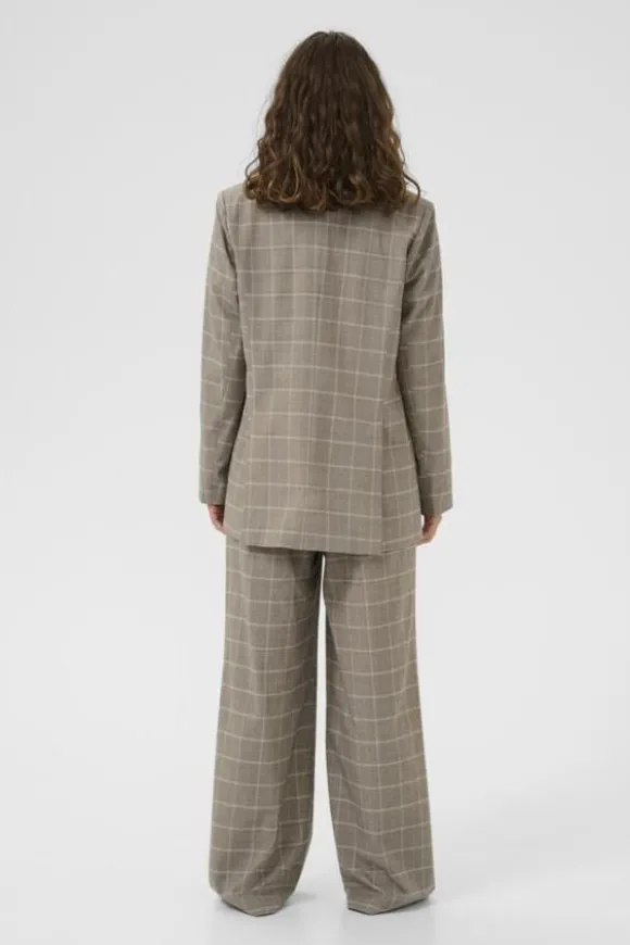 CUarlinda Blazer