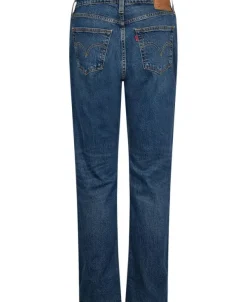 501 CURVE LIGHTWEIGHT HISTORY