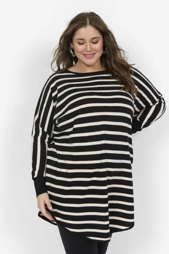 Curvy WA-SHANTI 6 Pullover Creme