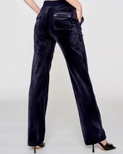 Del Ray Classic Velour Pant Pocket Design