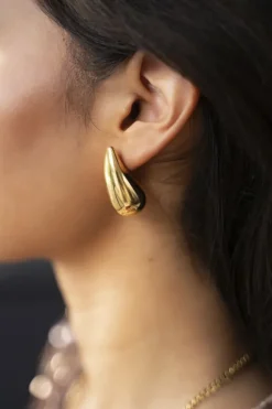 earring drop small