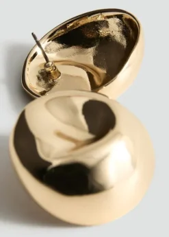 Earrings with round relief