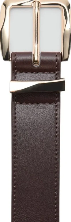 Embossed buckle belt