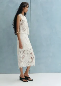 Embroidered top with openwork detai