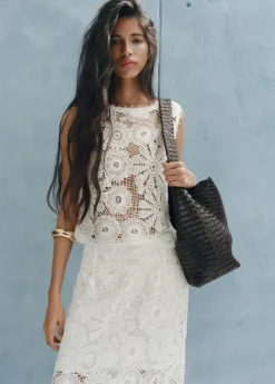 Embroidered top with openwork detai