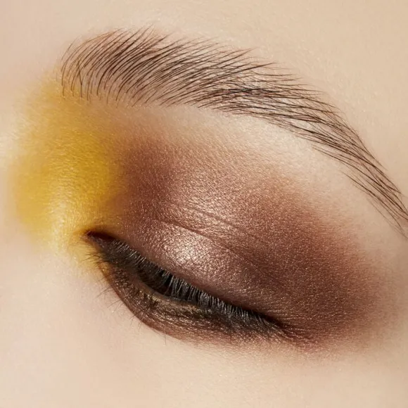 Extra Dimension Single Eye Shadow