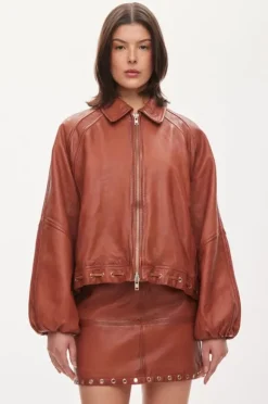 Eye leather bomber