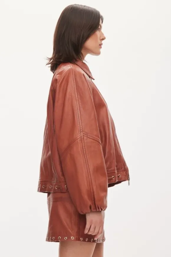Eye leather skirt