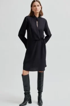 Glara Dress