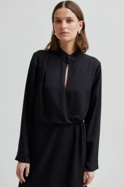 Glara Dress