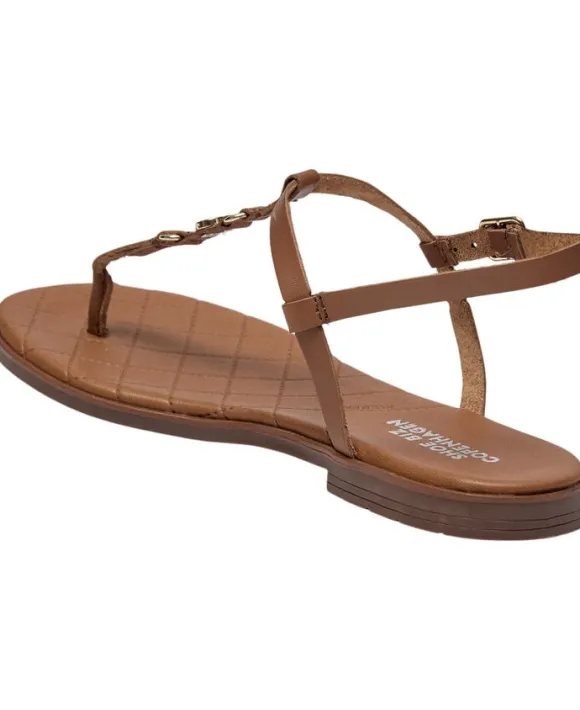 Gry Brown