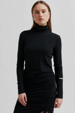 Hailie T-Neck Dress