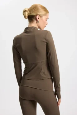 Half zip - True to body