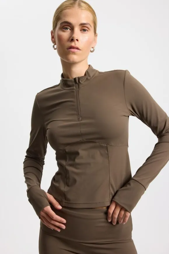 Half zip - True to body