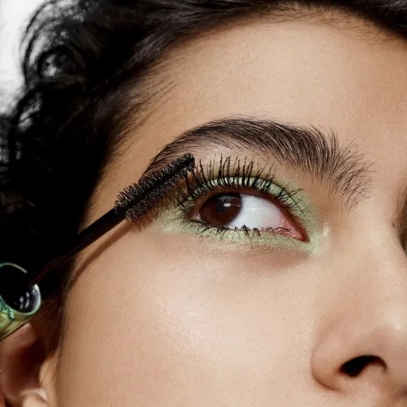 High Impact High-Fi Full Volume Mascara
