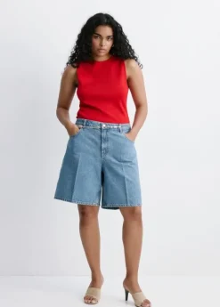 High-waist straight-fit denim short