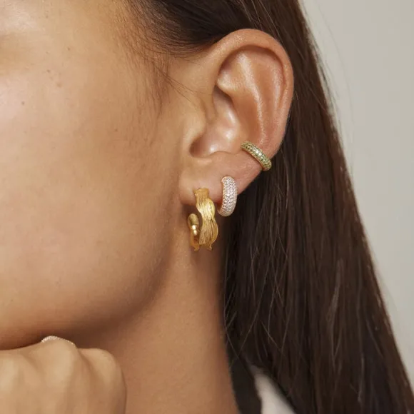Hoops, Ane Small