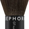 07 Kabuki brush - Intuitiv applicering med perfekt finish