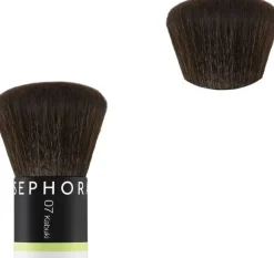 07 Kabuki brush - Intuitiv applicering med perfekt finish