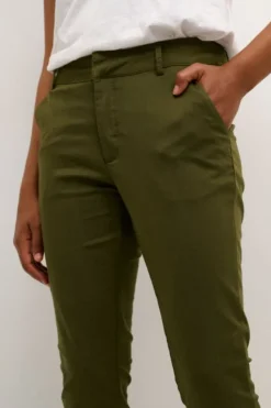 KAlea Chino Pant