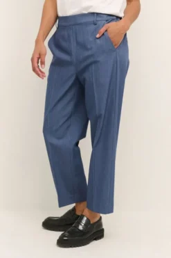 KAsakura HW Cropped Pants