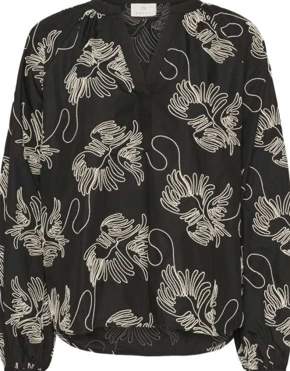 KAvinie Blouse
