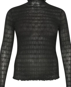 KCbella T-Shirt