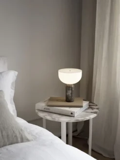 Kizu Portable Lamp