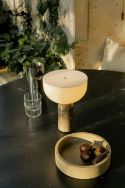 Kizu Portable Lamp