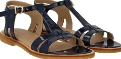 Klassisk remsandal