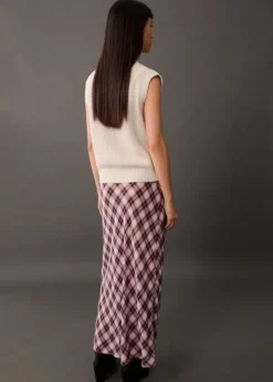 Knitted gilet with zip