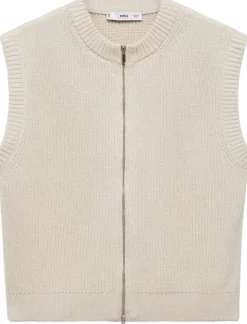 Knitted gilet with zip