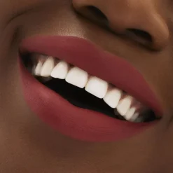 Locked Kiss 24HR Lipstick