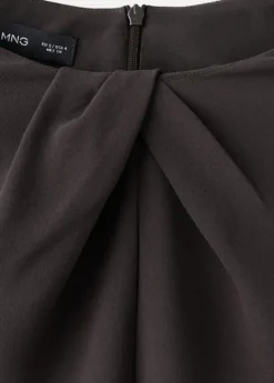Long-sleeved dress with draped neck