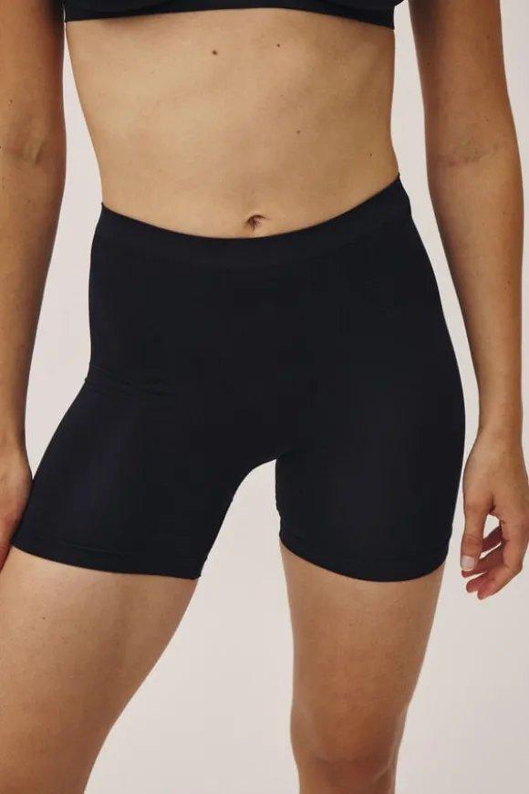 Mellanie 8 Seamless Shorts GRS